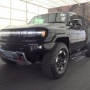 2024 GMC HUMMER EV SUV 2X 3,349mi Void Black 이미지
