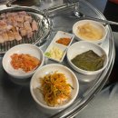 돈이랑멸치랑 | 일산 연탄불 돼지고기 삼겹살 맛집 돈이랑 멸치랑