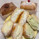 수손세차장 | 파주 디저트 맛집 마법도넛 탕종법 크림 5종 세트 솔직 후기