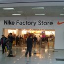 유명브랜드 할인매장 이미지