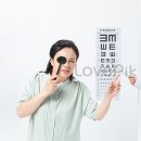 잘보이는안경 이미지