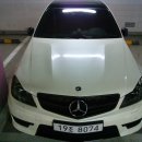 [판매완료] 벤츠 / C63 AMG (뉴제네레이션) 퍼포먼스패키지 / 2012년 2월 / 다이아몬드화이트 / 16,000 km / 6,000 만원, 현금 / 서울 강서 이미지