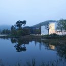 카페 화이트블럭 이미지