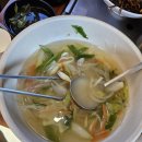 &#34;신두리 어촌집 식당 솔직 후기: 기대와 다른 해산물 요리의 실망스러운 맛&#34;