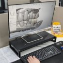 나온치과기공소 이미지