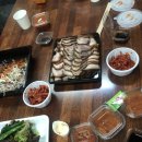 원조장충동왕족발 이미지