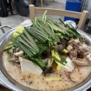 은진탕 | 서교동맛집 두루미해장집 : 멋부리지 않은 숨은 홍대노포 맛집 곱창전골 고소한 양무침 솔직후기