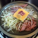 엉클 부대찌개 이미지