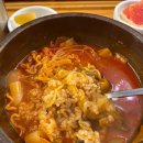 육대육 | 잠실 육개장 찐맛집 [육장정] 우삼겹라면 육갈라면 후기