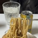 오늘 존나 우울한 일 있어서 혼자 새우 200g 왕창 넣고 투움바 파스타 만들었다 이미지