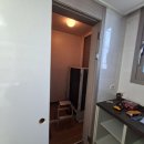 해피영통우남대리점 | 수원시 세탁실문 교체 - 하동 광교호수마을 호반써밋 세탁실문 방향변경 설치비용