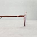 미소짓는안경원 이미지