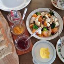 사비 그리고 달 이미지