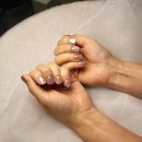 겨울의 작은 위로, 네일 | 수지구청 네일 오브윤, 첫 방문 글리터 3.9로 스트레스 풀기