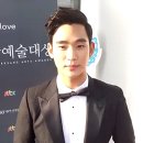 김수현갤러리쩐다 ㅋㅋㅋ 이미지