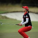 유소연 프로 호주 멜버른 로얄멜버른cc LPGA 한다 호주여자오픈 대회 둘째날 -6언더파 2012 02.10 이미지