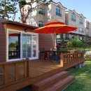 져스틴 하우스 이미지