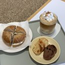 옴스(OMS) | 부산[온천천카페/옴스] 베이글맛집(아기랑)