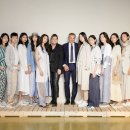로레나안토니아찌 이미지