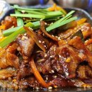 국민은행 원당지점 앞 횡단보도 | 성수역맛집 채육식당, 줄서서 먹는 불맛 터지는 제육 정식?