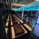 아이패드를 활용한 아트 굿즈 디자이너 | 시원한 관광지, DDP 동대문디자인플라자 방문 후기: 무료 전시부터 케데헌 굿즈까지!(주차)