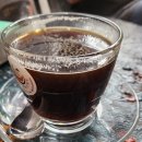 조용한 분위기의 다낭 로컬 카페 문(MOON CAFE)