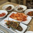 산능이네능이버섯백숙 이미지