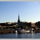 물위의 도시 이미지