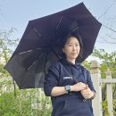 튼튼한 접이식우산 잘접어지니 휴대하기도 굿