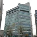 교대역 8번출구 앞 이미지