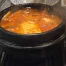 황금돼지PC방 | 와구와구 먹다보면 궁전으로 갈수도 있어 ✨️