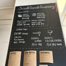 트러플호그 | 카페] 양재천 벚꽃 산책 코스, 커피 맛집 ‘트러플호그(Trufflehog)’ : 오렌지 아메리카노 & 티라미수...