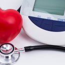 "치솟는 혈압에 심장은 과부하...현명한 고혈압 관리법은" 이미지