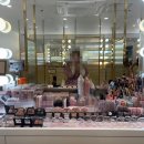 행운빌딩 | [웨딩] 토탈샵 로렌하우스 촬영 후기: 드레스 10벌 피팅부터 이모님 두 분의 행운까지! 👰✨