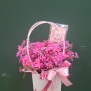 향기나는 화원 이미지