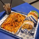 덤치킨 | 강남역 맛집 다운타우너 새우버거 치킨 햄버거 후기