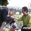 문재인 "대통령 되면 '격차지수' 만들겠다"(종합)_뉴시스 이미지