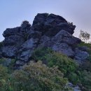 지리산 [백두]형제단맥종주(완)-노고단 매막등 형제봉 월령봉(구례)-상당히 위험한 암릉구간이 종종 나오다가 형제봉과 월령봉은 거대한 이미지