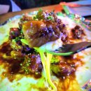 훌랄라참숯치킨우정상공 | 노량진 치킨맛집 훌랄라치킨에서 참숯치즈바베큐 먹었습니다