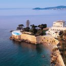 지중해의작은마을 이미지