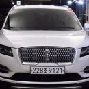카매니아 모터스 | &#34;럭셔리 컴팩트 SUV, 4륜 모델로 안정성까지! 링컨 MKC 2.0 AWD 리저브 중고차 소개&#34;