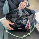유럽 여행 필수템! 반달 여행용 크로스백 3개월 실사용 후기