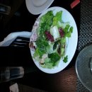 오늘도 샐러드 이미지