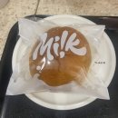 순플레이스 | 투썸플레이스 신메뉴 순우유크림빵 칼로리 및 후기(내돈내산)