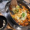 유가네닭갈비(모범음식점) | 유가네 신메뉴 맛보러 동대문점 방문! 가성비 저녁 청양와르르 닭갈비 추천