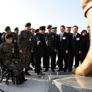 평화의 발 이미지