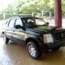 [AMT] 2005Cadillac Escalade EXT 1:25 (자유포즈) 이미지