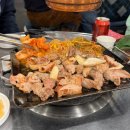 아차산로L | 평화김해뒷고기 건대점 l 내돈내산 사이드도 맛있는 고깃집 신메뉴 숯불양념뒷고기