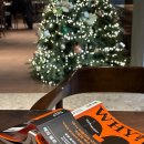 인문학은 무엇을 제시할 수 있을까? | 이동진추천 인문학 찰스틸리 왜의쓸모 유유출판사 책추천 서평 후기