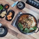 얼큰산더미감자탕 이미지